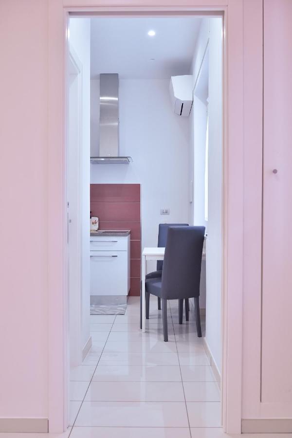Serenis Luxury Apartments ミノーリ エクステリア 写真