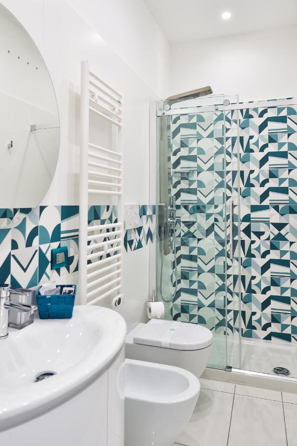 Serenis Luxury Apartments ミノーリ エクステリア 写真